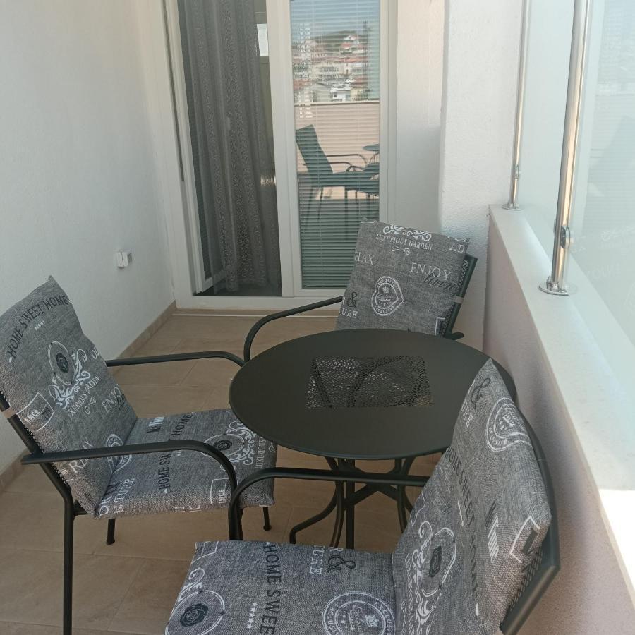 Apartments Lavanda - Free Parking And Grill Jezera Exterior foto