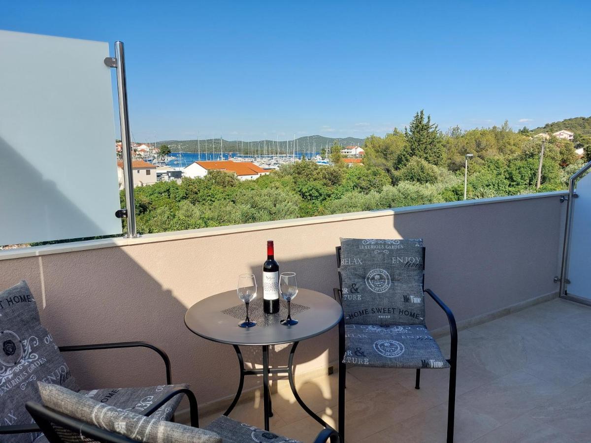 Apartments Lavanda - Free Parking And Grill Jezera Exterior foto