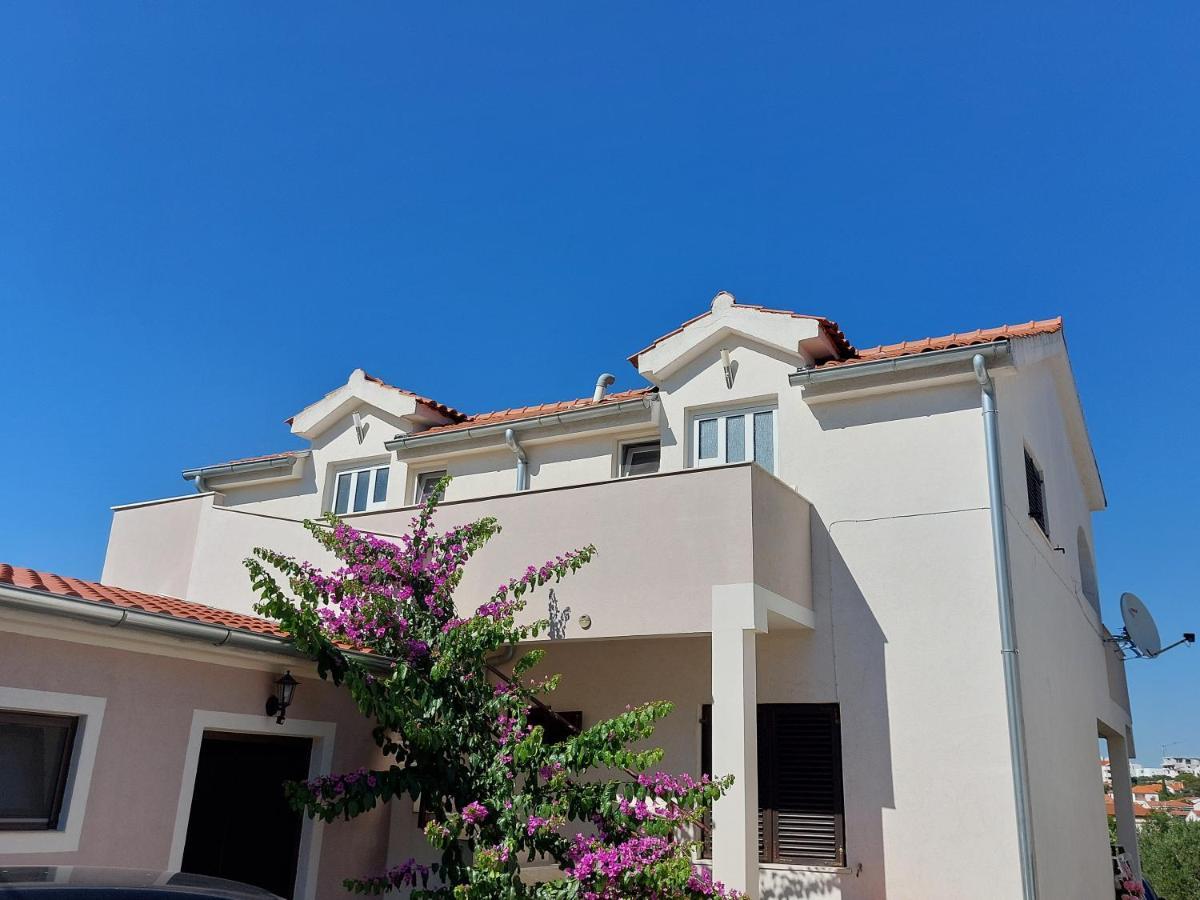 Apartments Lavanda - Free Parking And Grill Jezera Exterior foto